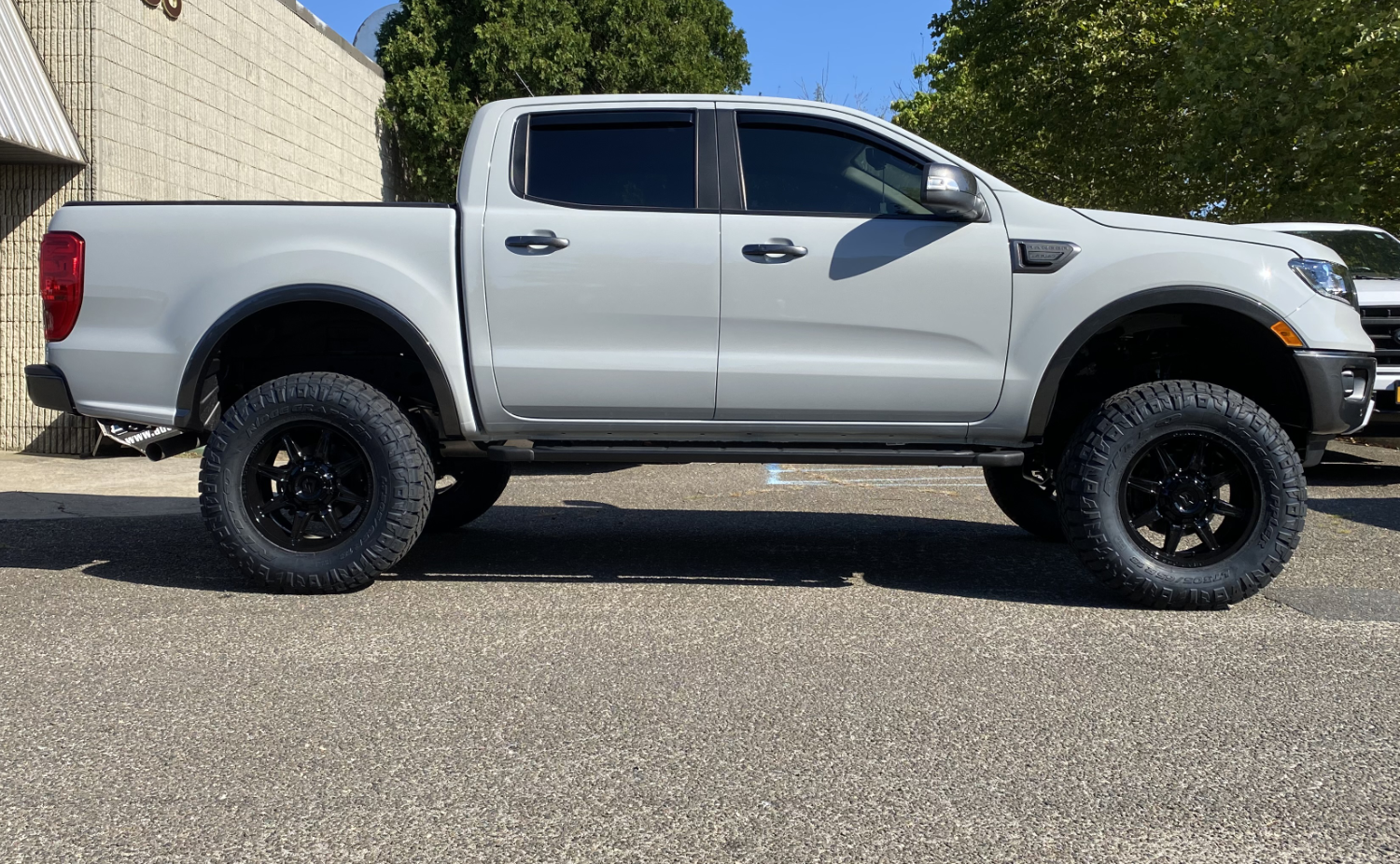 Lifted Sand Tundra with wheel and tire package